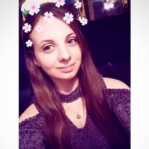 Meet your Posher, Allie